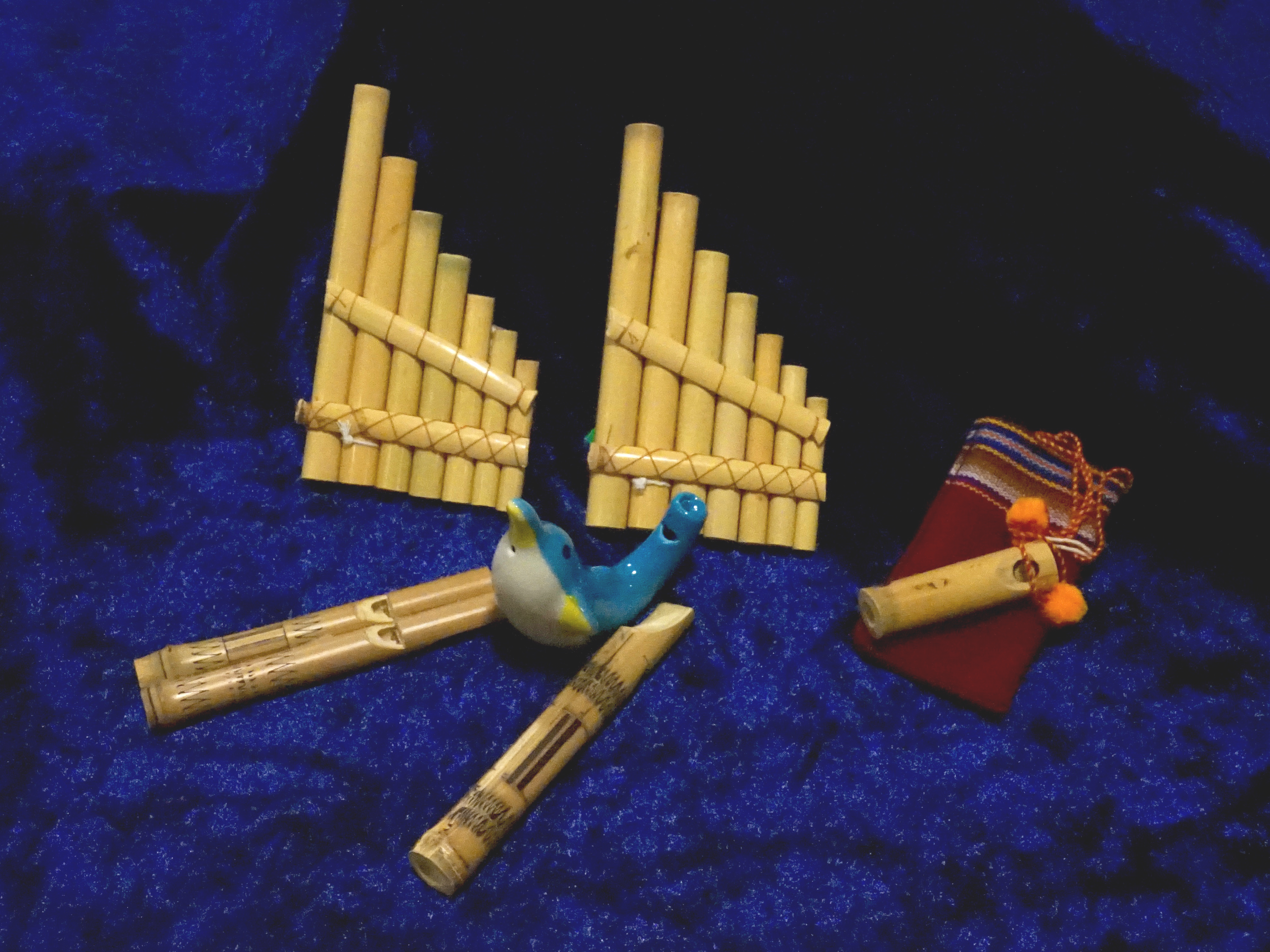 Flöten, Pfeifen und Ocarina